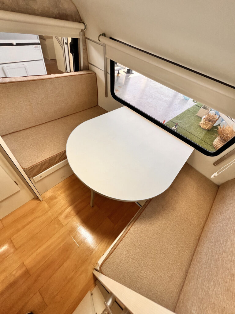 ITATI 380 Techo Levadizo para 4 personas -12