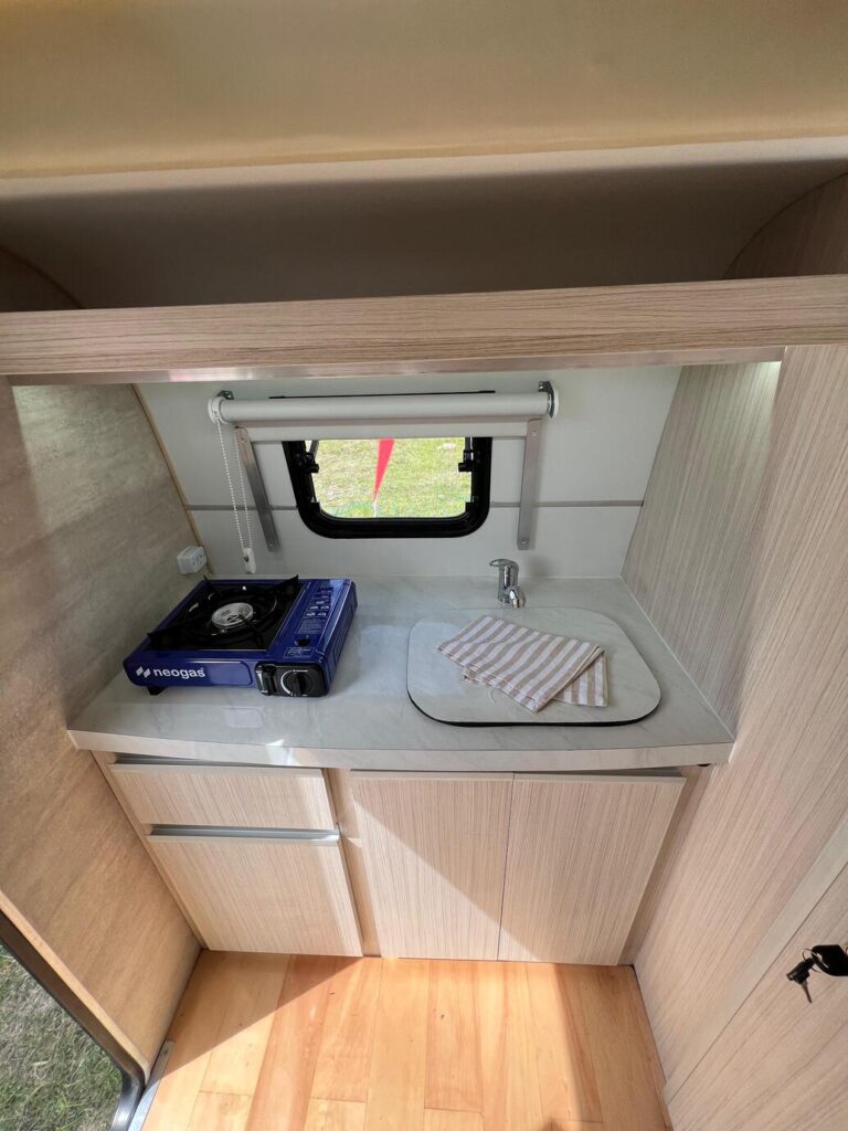 ITATI 380 Casa Rodante Techo Levadizo TLi-9