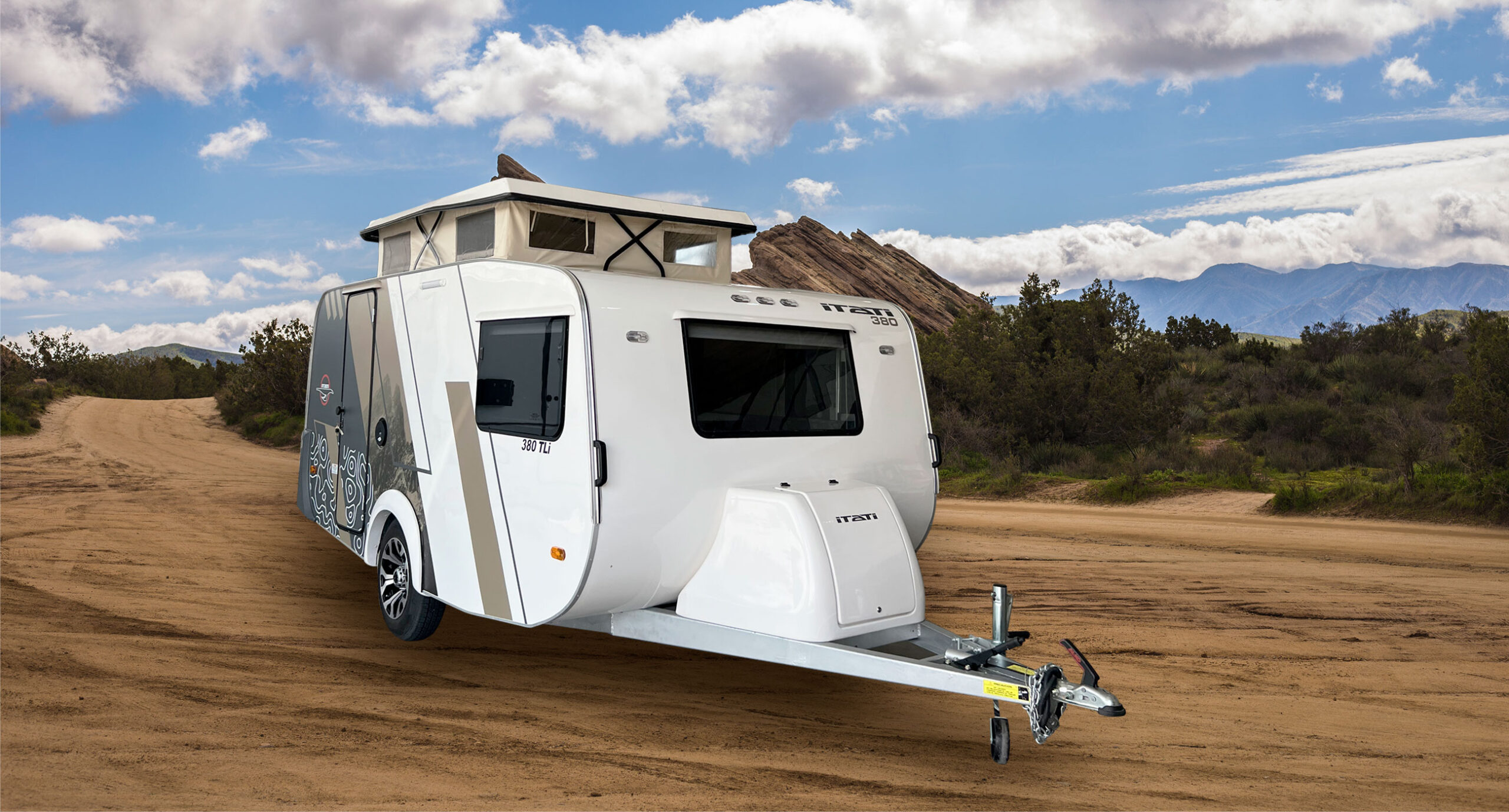 Casa Rodante 380 TLi con Techo Levadizo