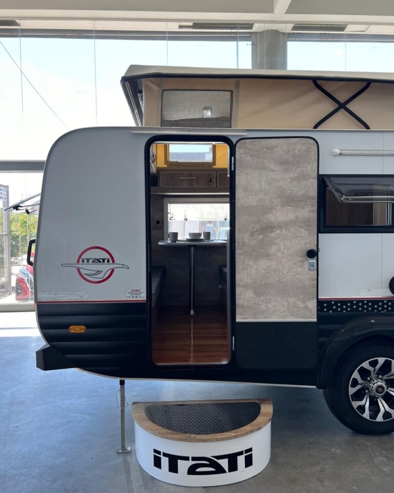 460TLI para 4 personas - exterior