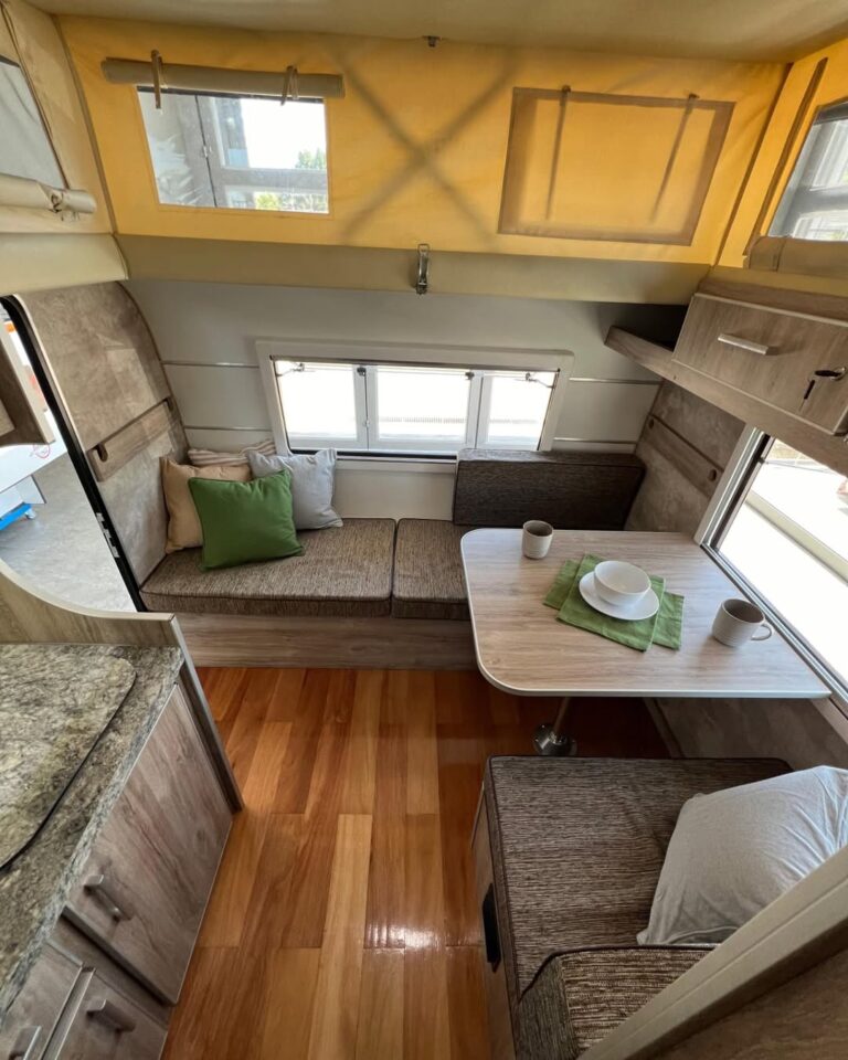 460TLI para 4 personas - living - 2