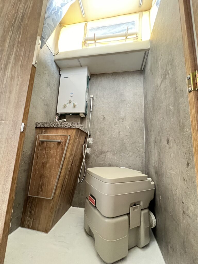 ITATI460Tli para 5-6 persons baño - vanitory